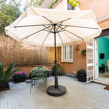 Casa Vegezio Near Vatican Museum And Metro Cipro Private Garden Check-In From 3 Pm To 10 Pm ภายนอก รูปภาพ