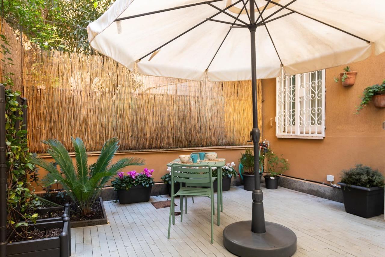 Casa Vegezio Near Vatican Museum And Metro Cipro Private Garden Check-In From 3 Pm To 10 Pm ภายนอก รูปภาพ